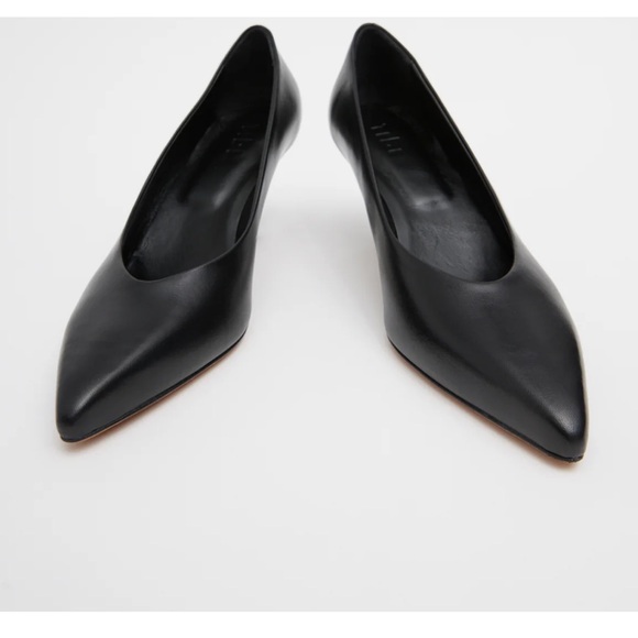 Tibi Albert Heel NIB - Picture 3 of 7